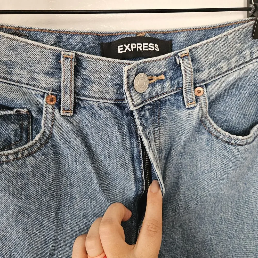 Express Super High Rise Mom Jeans‎ Women's 2 Raw Hem Straigh Leg